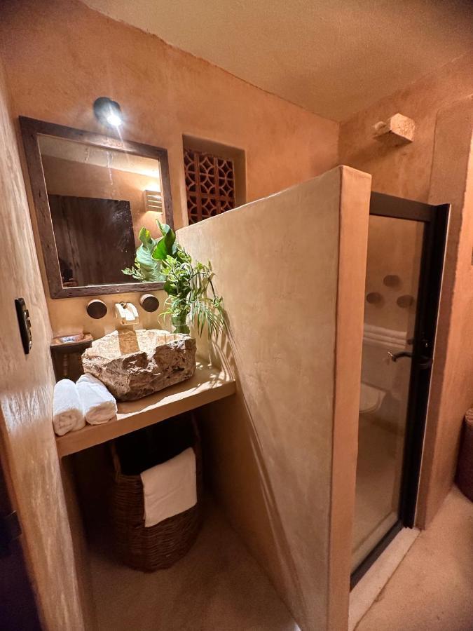 Casa Silice Guesthouse Valladolid  Esterno foto