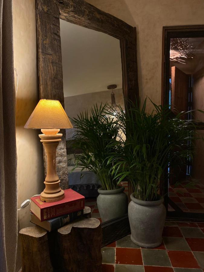 Casa Silice Guesthouse Valladolid  Esterno foto