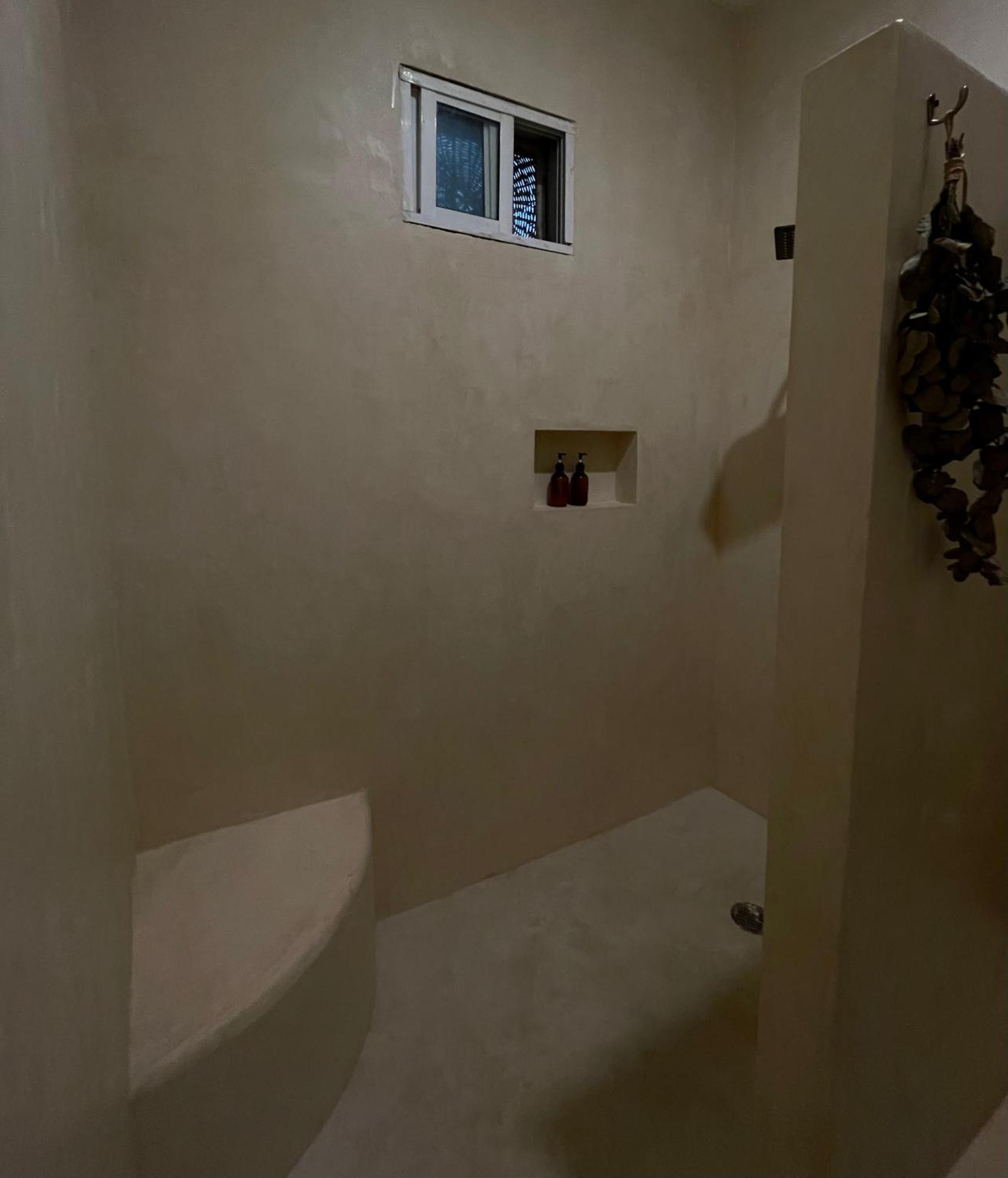 Casa Silice Guesthouse Valladolid  Esterno foto