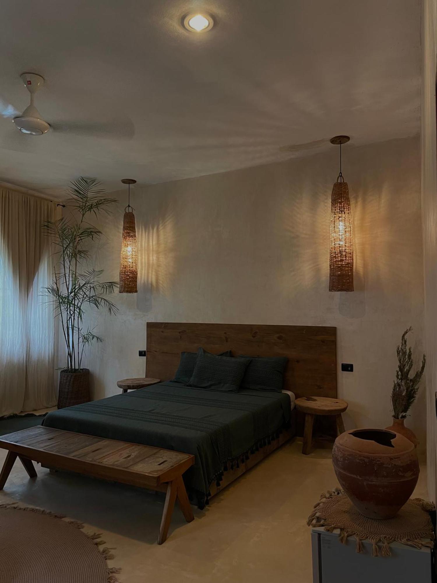 Casa Silice Guesthouse Valladolid  Esterno foto