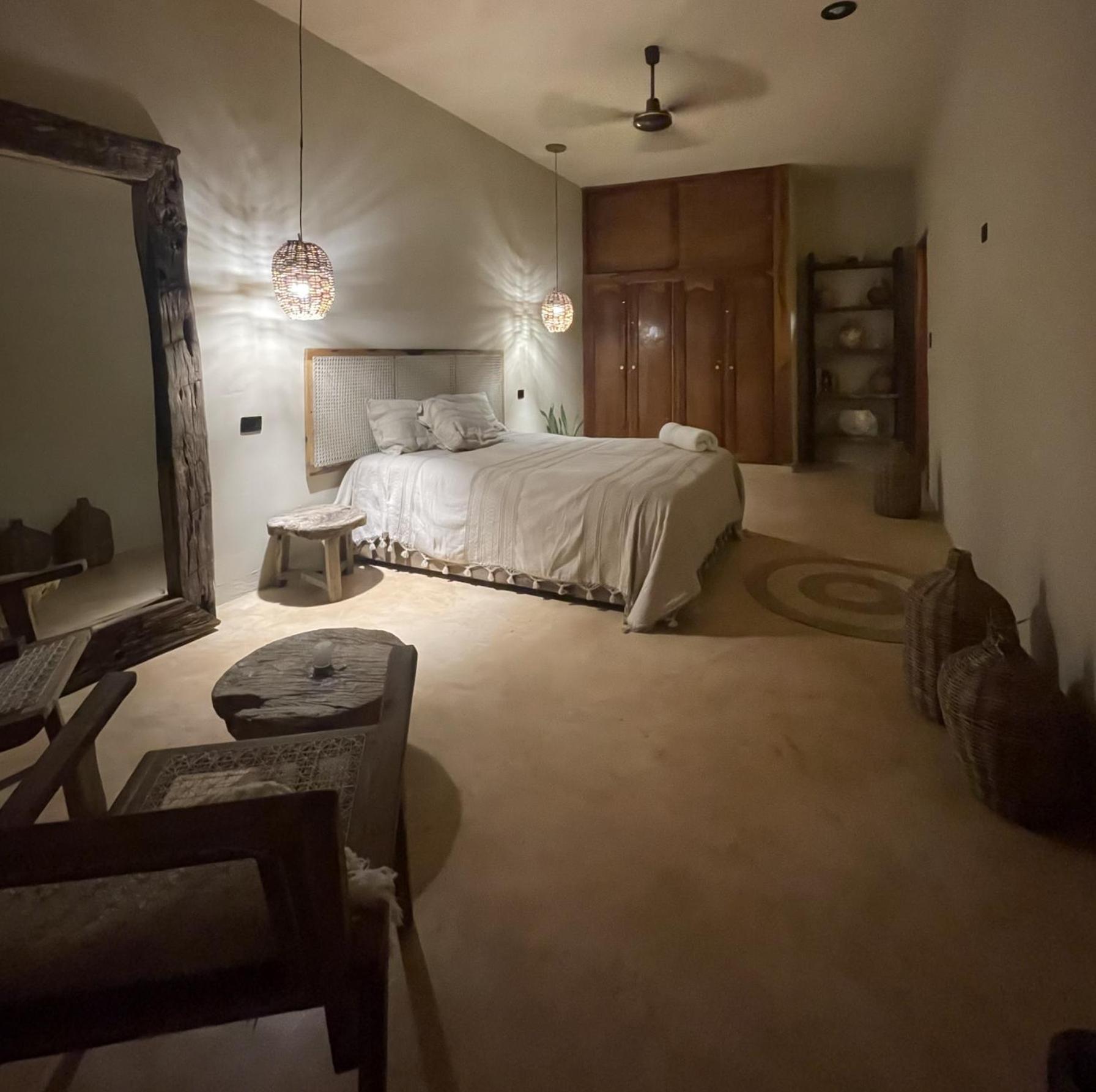 Casa Silice Guesthouse Valladolid  Esterno foto